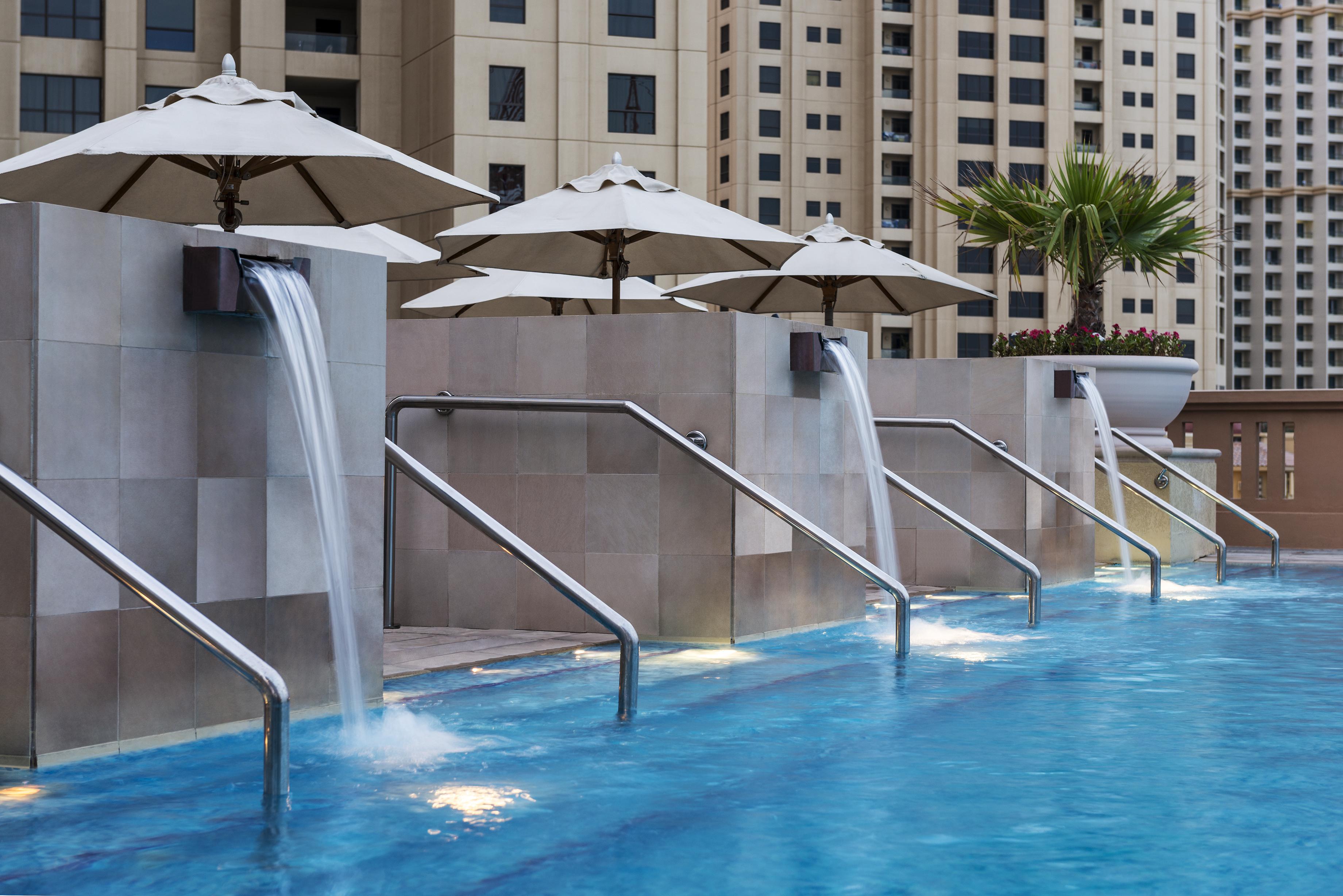 Sofitel Dubai Jumeirah Beach бассейн